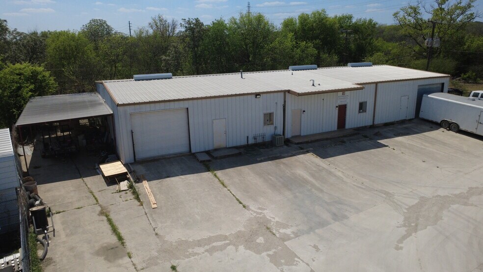 14023 Dublin Sq, San Antonio, TX à louer - Photo principale – Image 1 sur 8