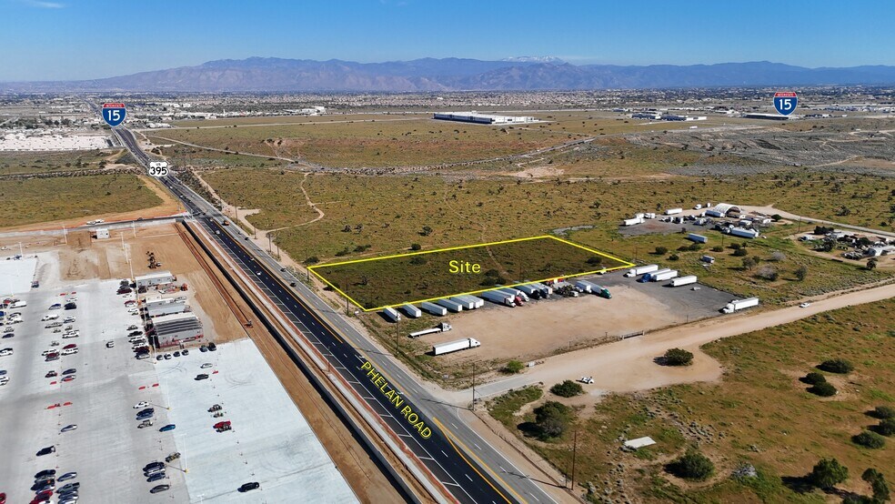 Phelan Rd, Hesperia, CA à vendre - Photo de l’immeuble – Image 3 sur 4