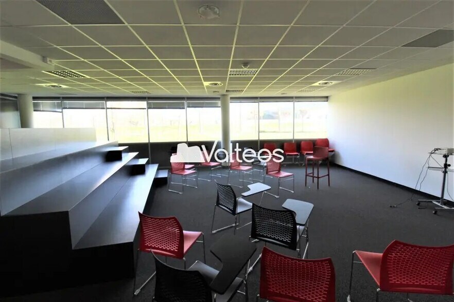 244 Route De Seysses, Toulouse à louer - Photo de l’immeuble – Image 3 sur 5