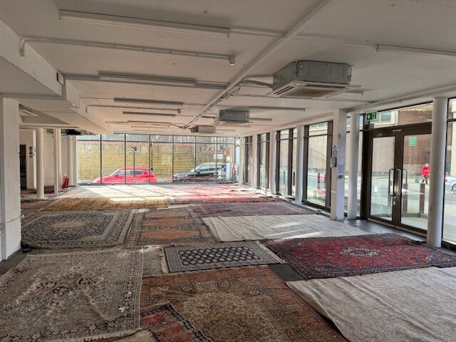 65-69 Holmes Rd, Londres à louer - Photo de l’immeuble – Image 2 sur 4
