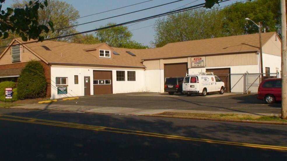 427 Lincoln Blvd, Middlesex, NJ à louer - Photo de l’immeuble – Image 2 sur 4