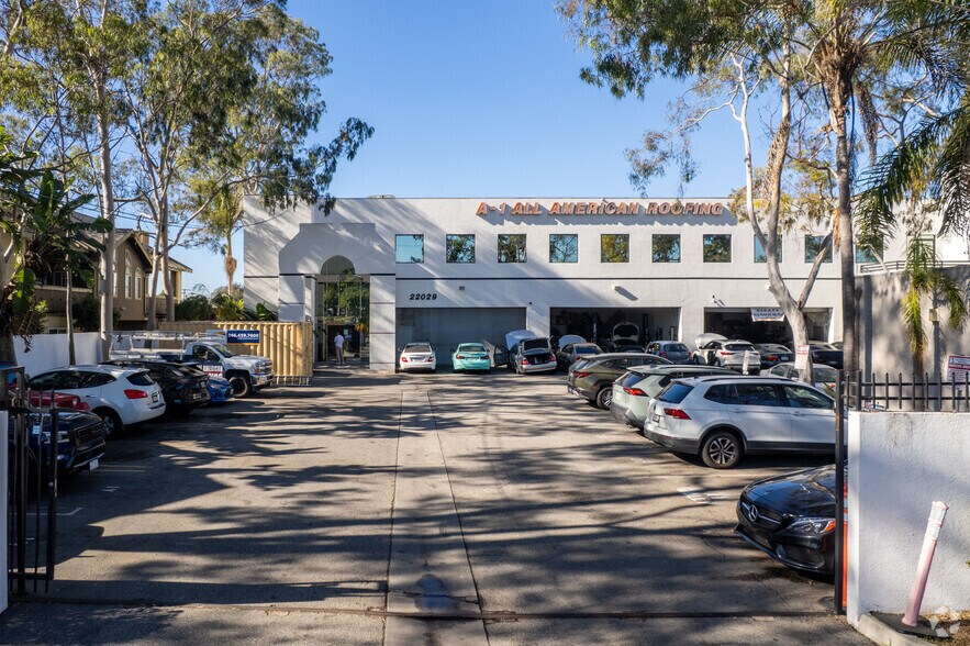 22029 Figueroa St, Carson, CA à vendre - Photo de l’immeuble – Image 2 sur 4