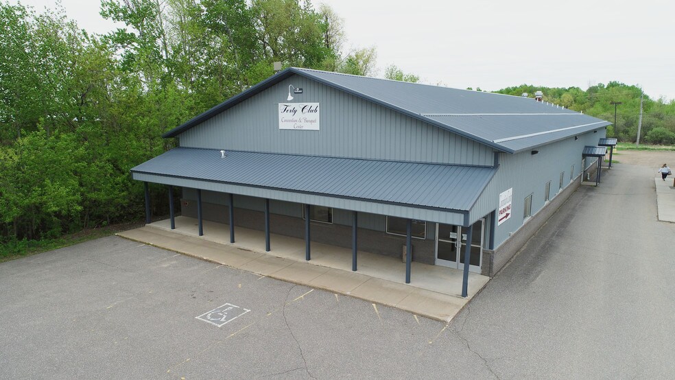 960 2nd St NW, Aitkin, MN à vendre - Photo de l’immeuble – Image 2 sur 17