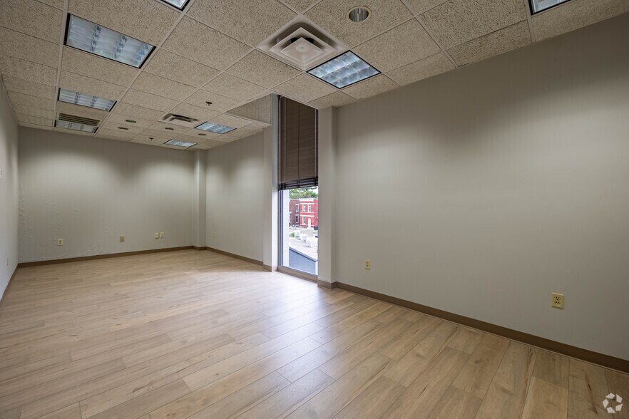 2181 Grand Ave, Cincinnati, OH à louer - Photo intérieure – Image 3 sur 21