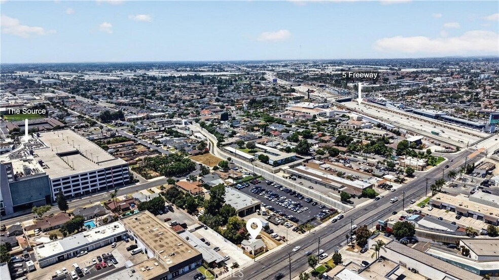 6851 Stanton Ave, Buena Park, CA à vendre - Photo de l’immeuble – Image 3 sur 5