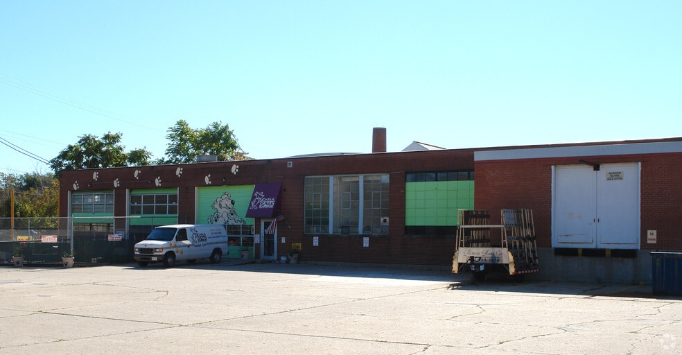 420 S 1st St, Milwaukee, WI à louer - Photo de l’immeuble – Image 3 sur 6