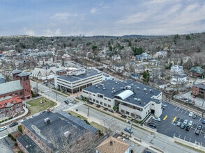 1320 Centre St, Newton, MA - VUE AÉRIENNE  vue de carte - Image1