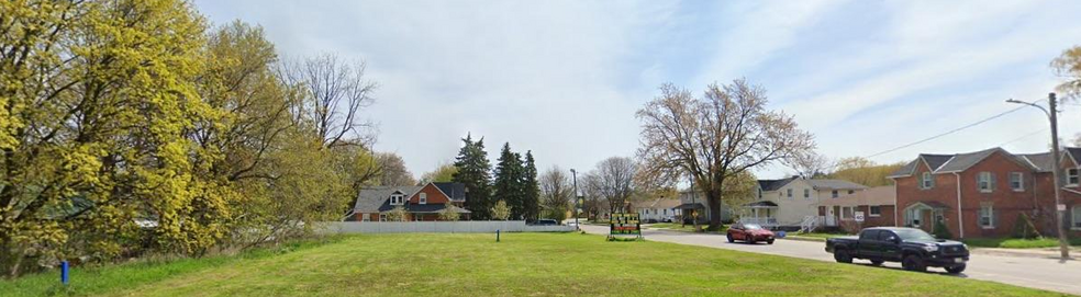 2 Main St E, New Tecumseth, ON à vendre - Photo principale – Image 2 sur 5