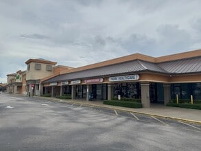 7375-7431 W Atlantic Ave, Delray Beach, FL à louer Photo intérieure– Image 2 sur 14