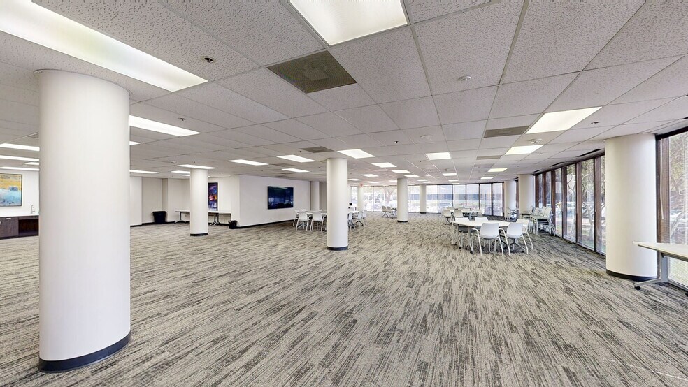 16775 Addison Rd, Addison, TX à louer - Numérisation 3D Matterport – Image 2 sur 15