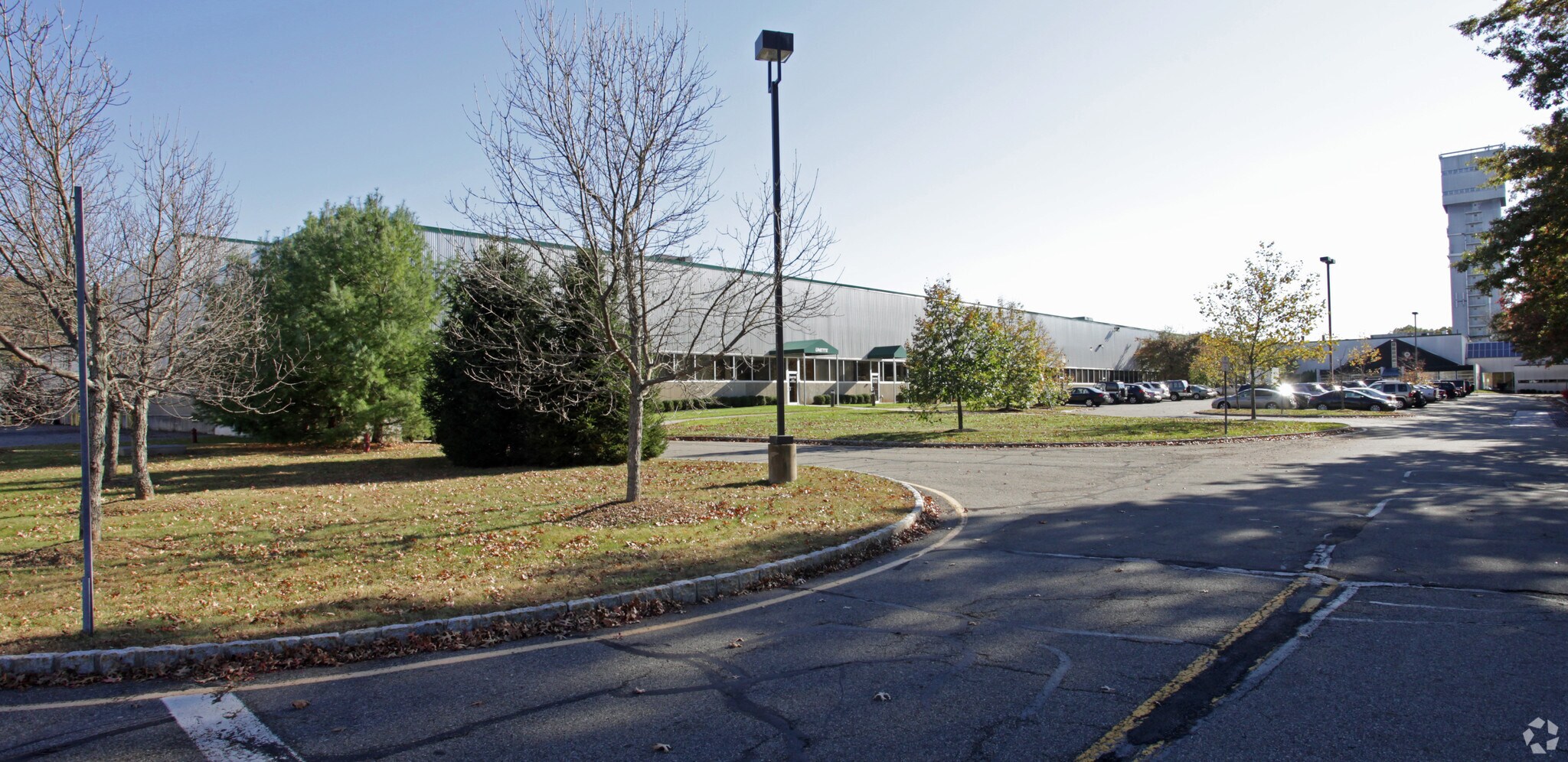 1578 Sussex Tpke, Randolph, NJ à louer Photo principale– Image 1 sur 6