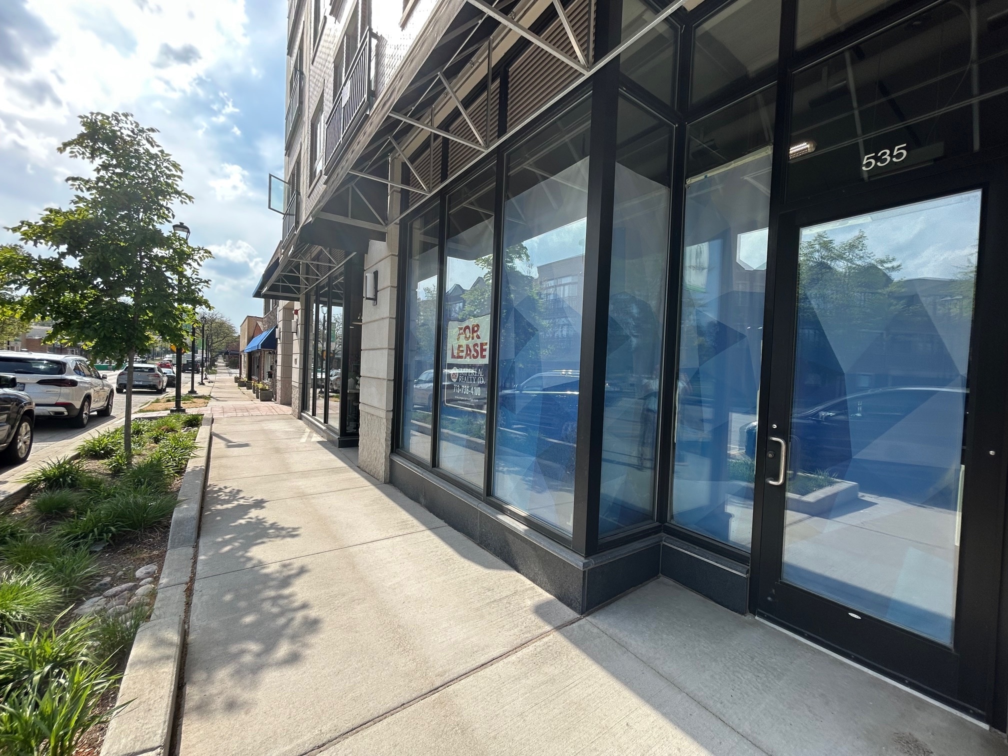 515-555 Roger Williams Ave, Highland Park, IL à louer Photo de l’immeuble– Image 1 sur 7