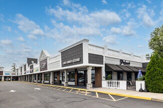 Plus de détails pour Hempstead Tpk & Merritts Rd, Farmingdale, NY - Industriel/Logistique à louer