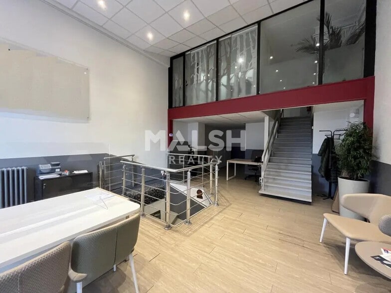 Local commercial dans Lyon à louer - Photo de l’immeuble – Image 1 sur 10