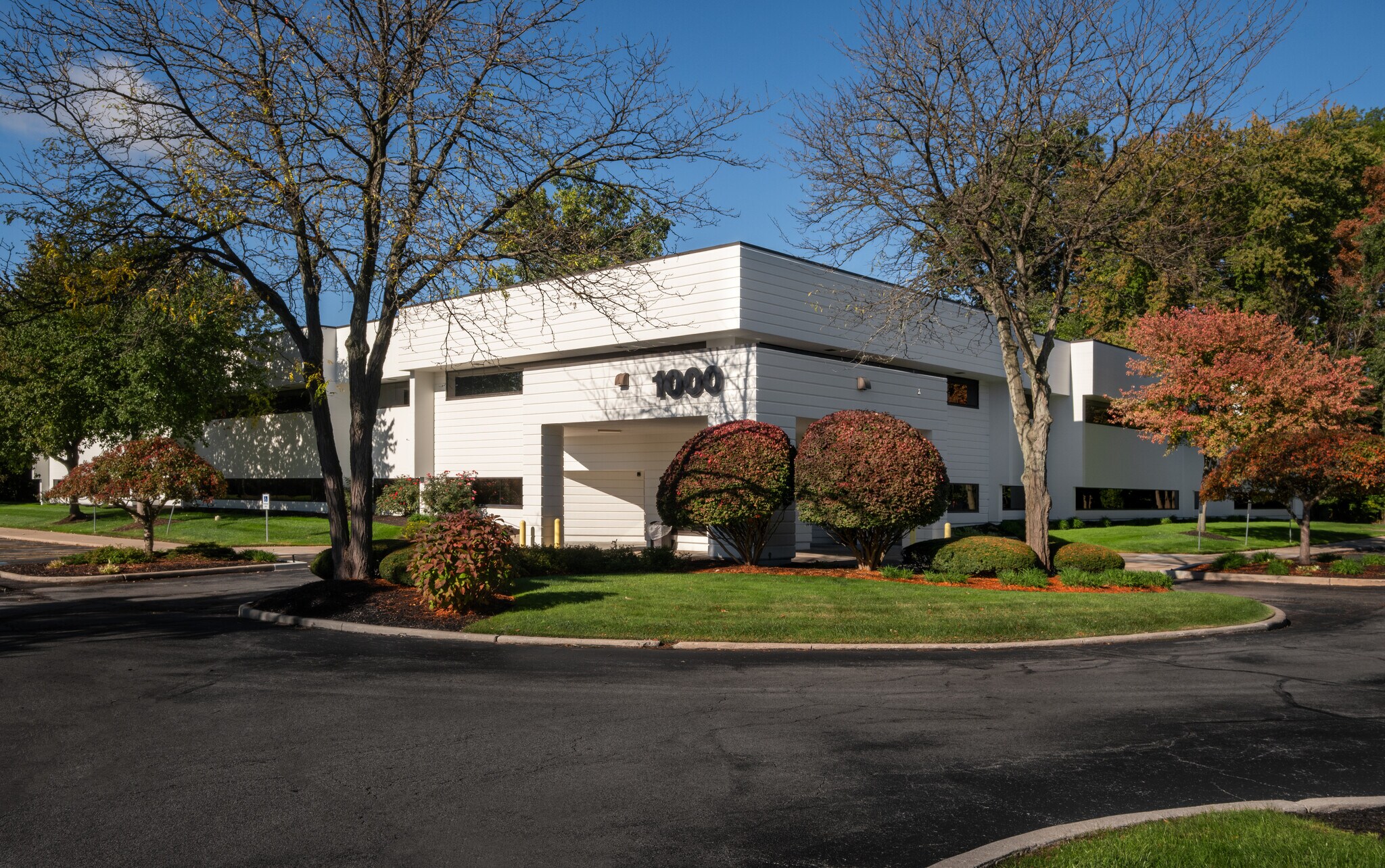 1000 Regency Ct, Toledo, OH à louer Photo de l’immeuble– Image 1 sur 5