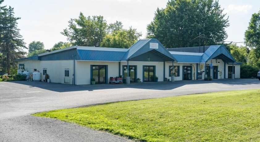 718-728 James St, Clayton, NY à vendre - Photo de l’immeuble – Image 2 sur 34