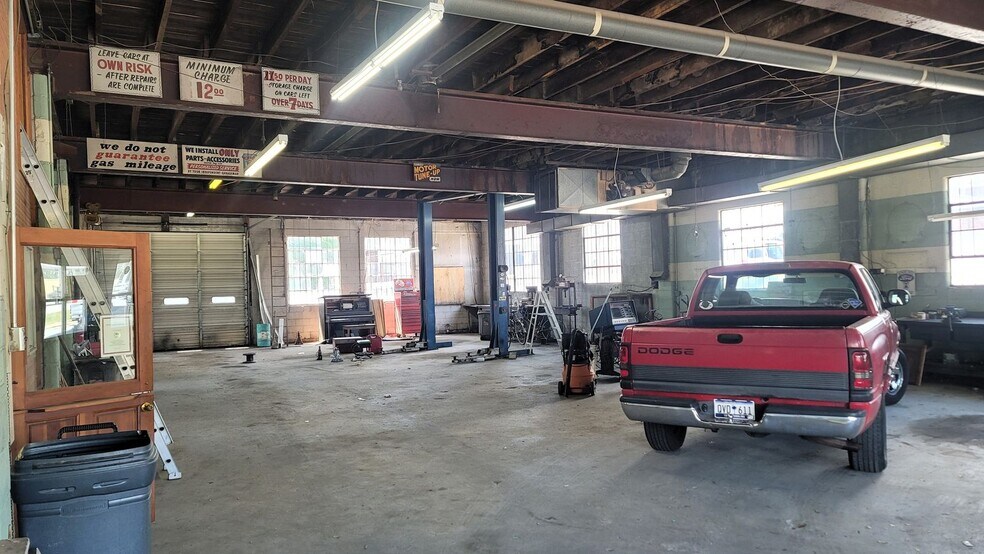 4 S Washington Ave, Greenville, SC à vendre - Photo de l’immeuble – Image 3 sur 4