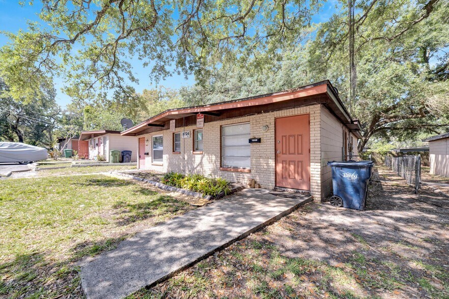 8722 N 48th St, Tampa, FL à vendre - Photo de l’immeuble – Image 3 sur 33