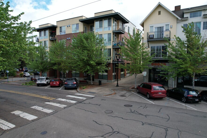 10558-10560 SE Main St, Milwaukie, OR à vendre - Photo de l’immeuble – Image 2 sur 18