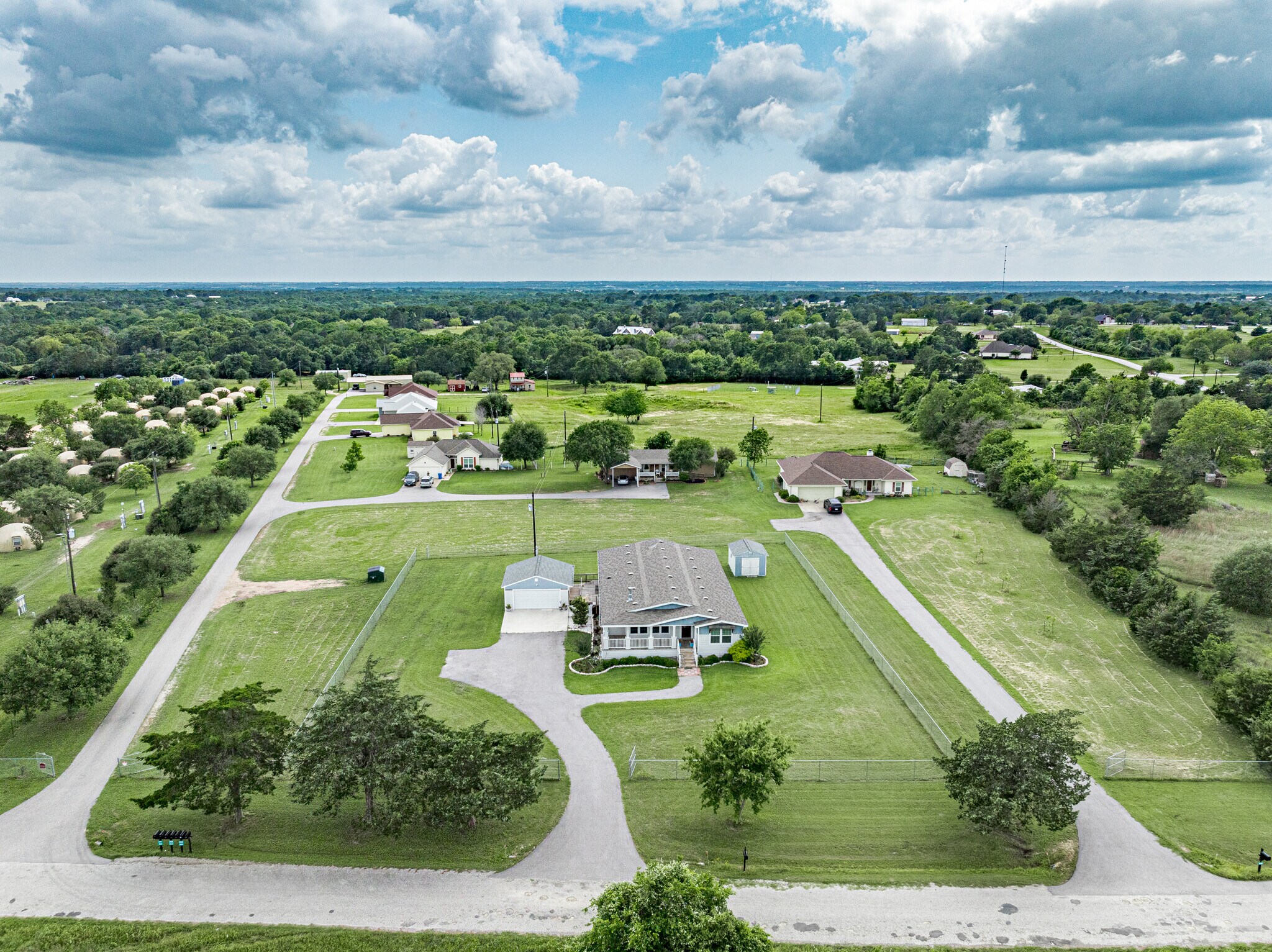 305 O Malley Rd, Brenham, TX à vendre Photo principale– Image 1 sur 47
