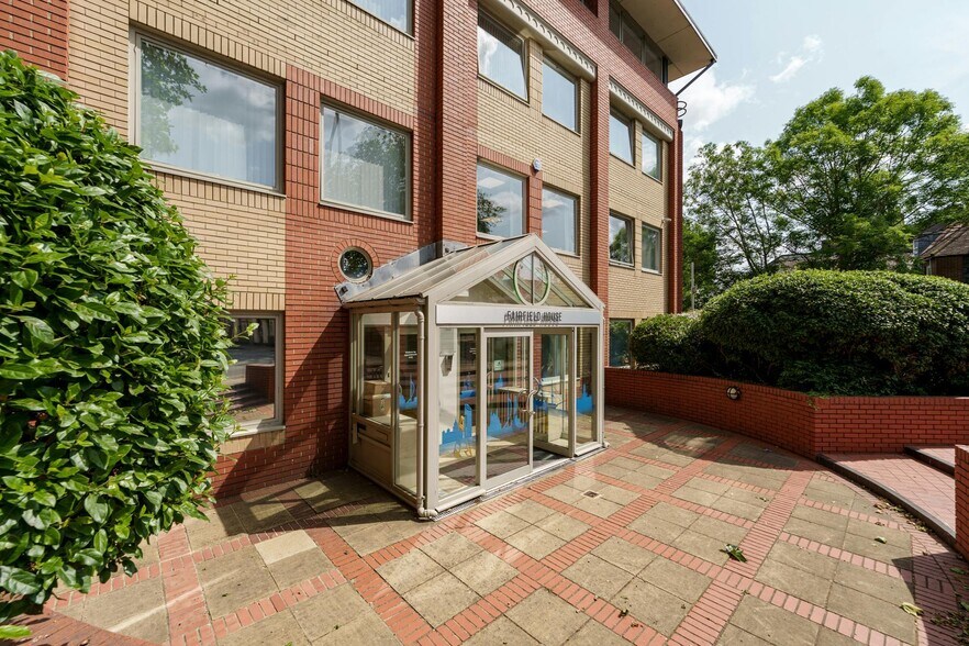 47-51 Kingston Cres, Portsmouth à louer - Photo de l’immeuble – Image 2 sur 4