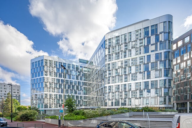 Plus de détails pour 34 Rue Henri Régnault, Courbevoie - Bureau à louer