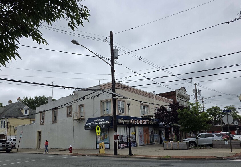 134 Anderson St, Hackensack, NJ à vendre - Photo de l’immeuble – Image 2 sur 8