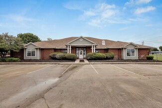 Plus de détails pour 1504 N Garden Ridge Blvd, Lewisville, TX - Bureau/Local commercial à louer