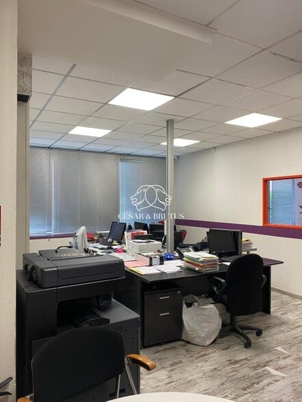 Bureau dans Villeurbanne à vendre - Photo intérieure – Image 2 sur 5