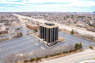 7201 Metro Blvd, Edina, MN - Vue aérienne  vue de carte - Image1