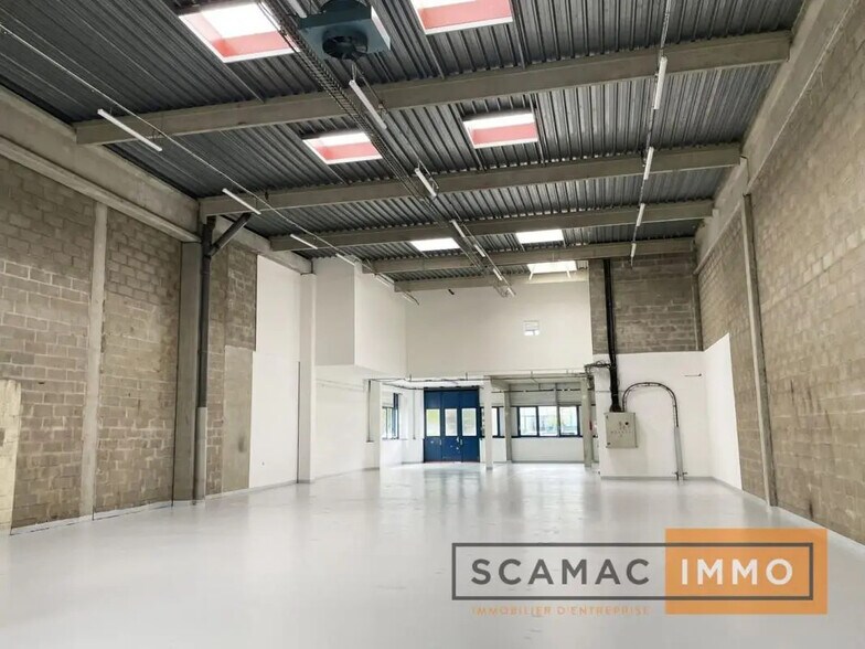 22 Avenue Des Pépiniéres, Fresnes à louer - Photo de l’immeuble – Image 1 sur 7