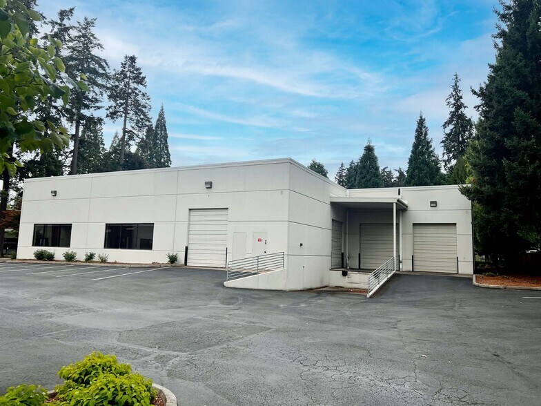 17858 SW Upper Boones Ferry Rd, Portland, OR à louer - Photo de l’immeuble – Image 2 sur 3