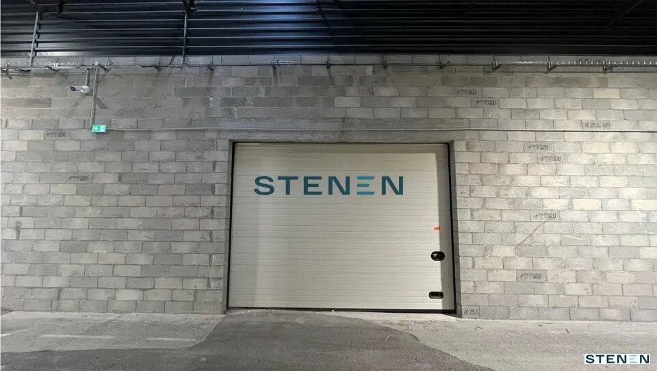 Local d'activités dans Orange à vendre - Photo de l’immeuble – Image 3 sur 5