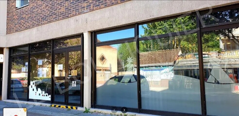 Local commercial dans Montereau-Fault-Yonne à vendre - Photo de l’immeuble – Image 1 sur 2