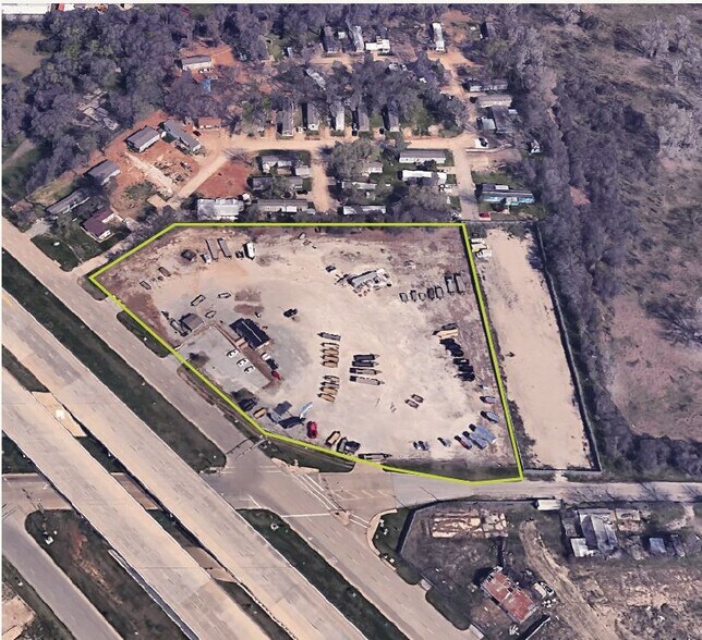 10050 Jacksboro Hwy, Fort Worth, TX à louer - Photo principale – Image 1 sur 7