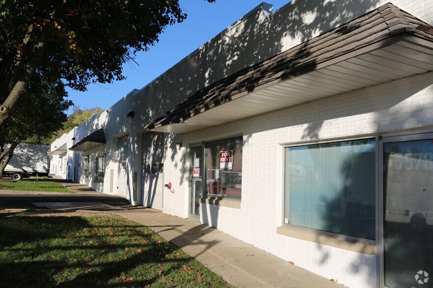 5566-5584 Tuxedo Rd, Hyattsville, MD à vendre - Photo de l’immeuble – Image 3 sur 5