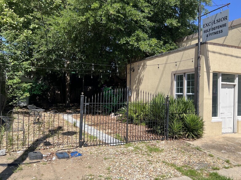60 Houston St, Hawkinsville, GA à louer - Photo de l’immeuble – Image 2 sur 4