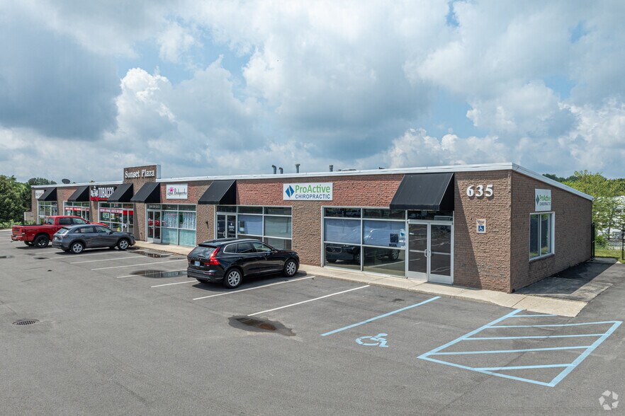 635 N 9th St, Kalamazoo, MI à louer - Photo de l’immeuble – Image 2 sur 4