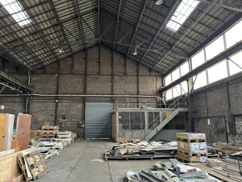 Industriel/Logistique dans Raismes à louer - Photo de l’immeuble – Image 3 sur 12