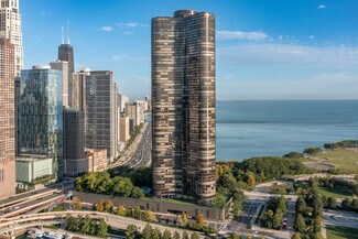 Plus de détails pour 505 N Lake Shore Dr, Chicago, IL - Local commercial à louer