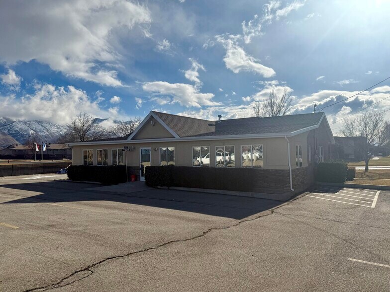 15 E 700 N, Orem, UT à louer - Photo de l’immeuble – Image 2 sur 9