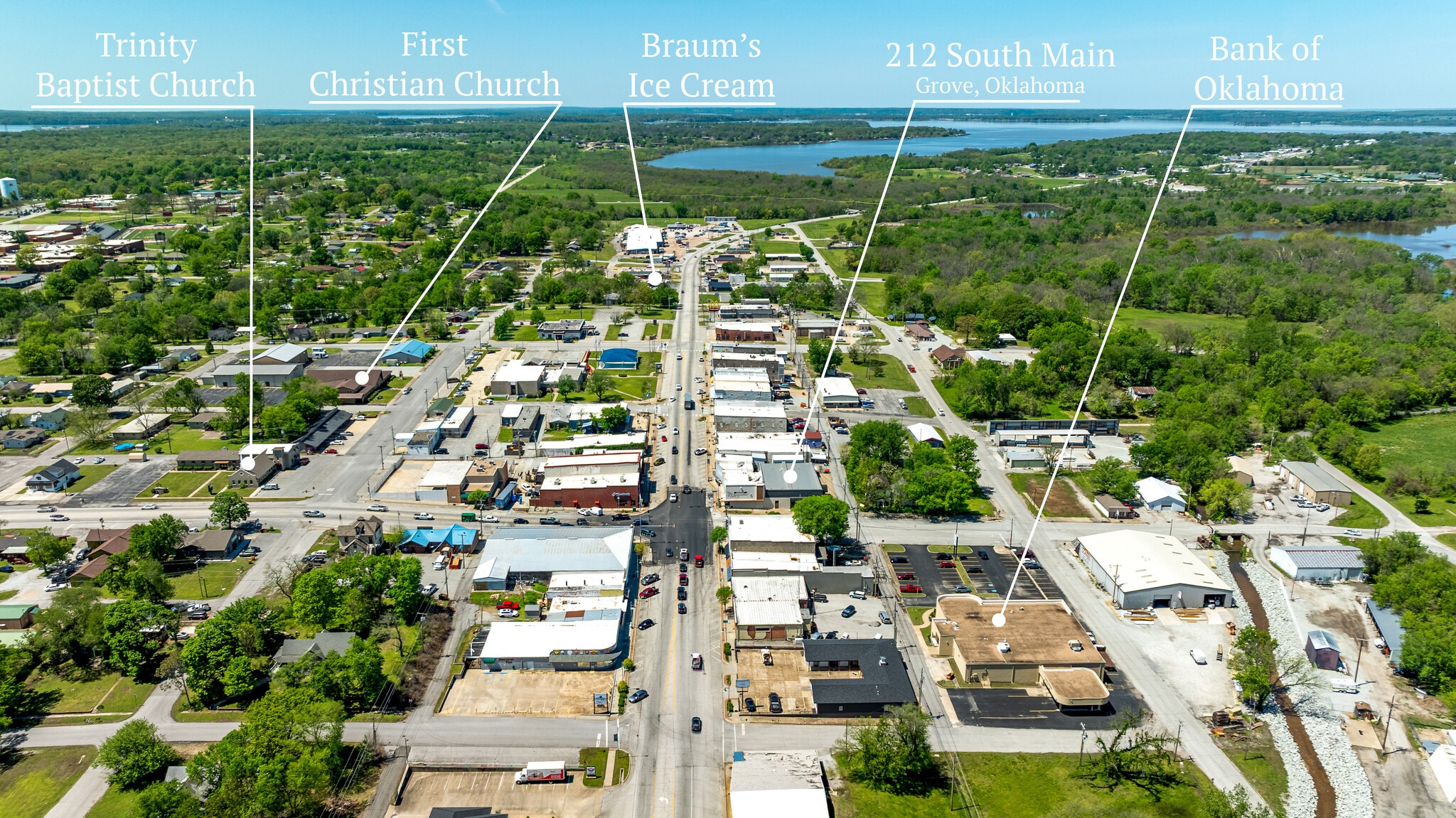 212 S Main St, Grove, OK à vendre Photo principale– Image 1 sur 64