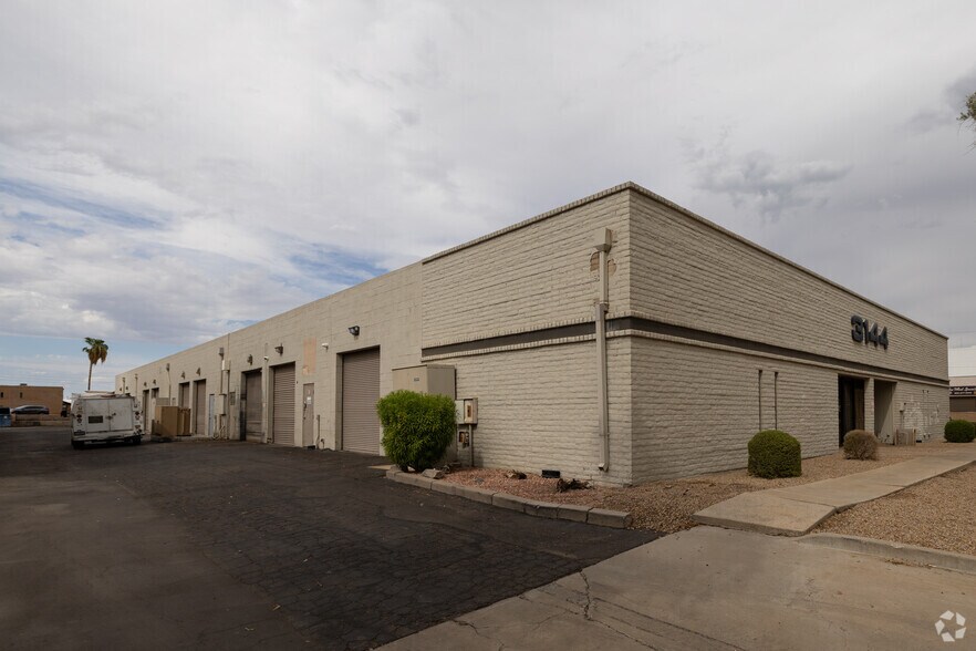 3144 W Lewis Ave, Phoenix, AZ à louer - Photo principale – Image 1 sur 14