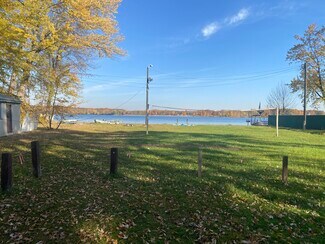 Plus de détails pour 8230 Highland Rd, White Lake, MI - Hôtellerie à vendre