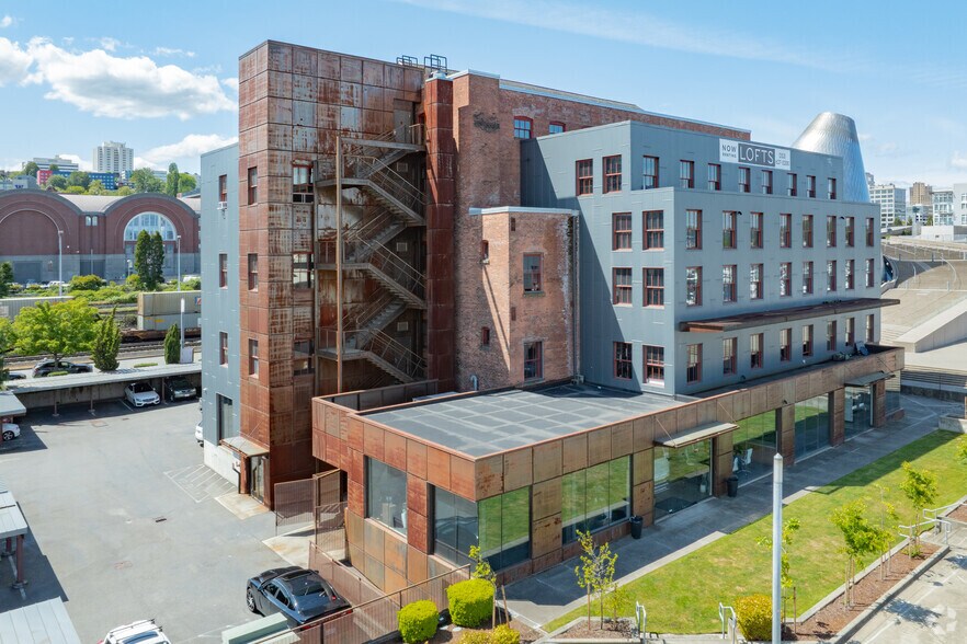 1821 E Dock St, Tacoma, WA à louer - Photo de l’immeuble – Image 2 sur 22