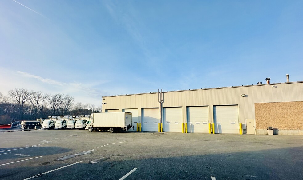 125 Liberty St, Brockton, MA à vendre - Photo de l’immeuble – Image 2 sur 7