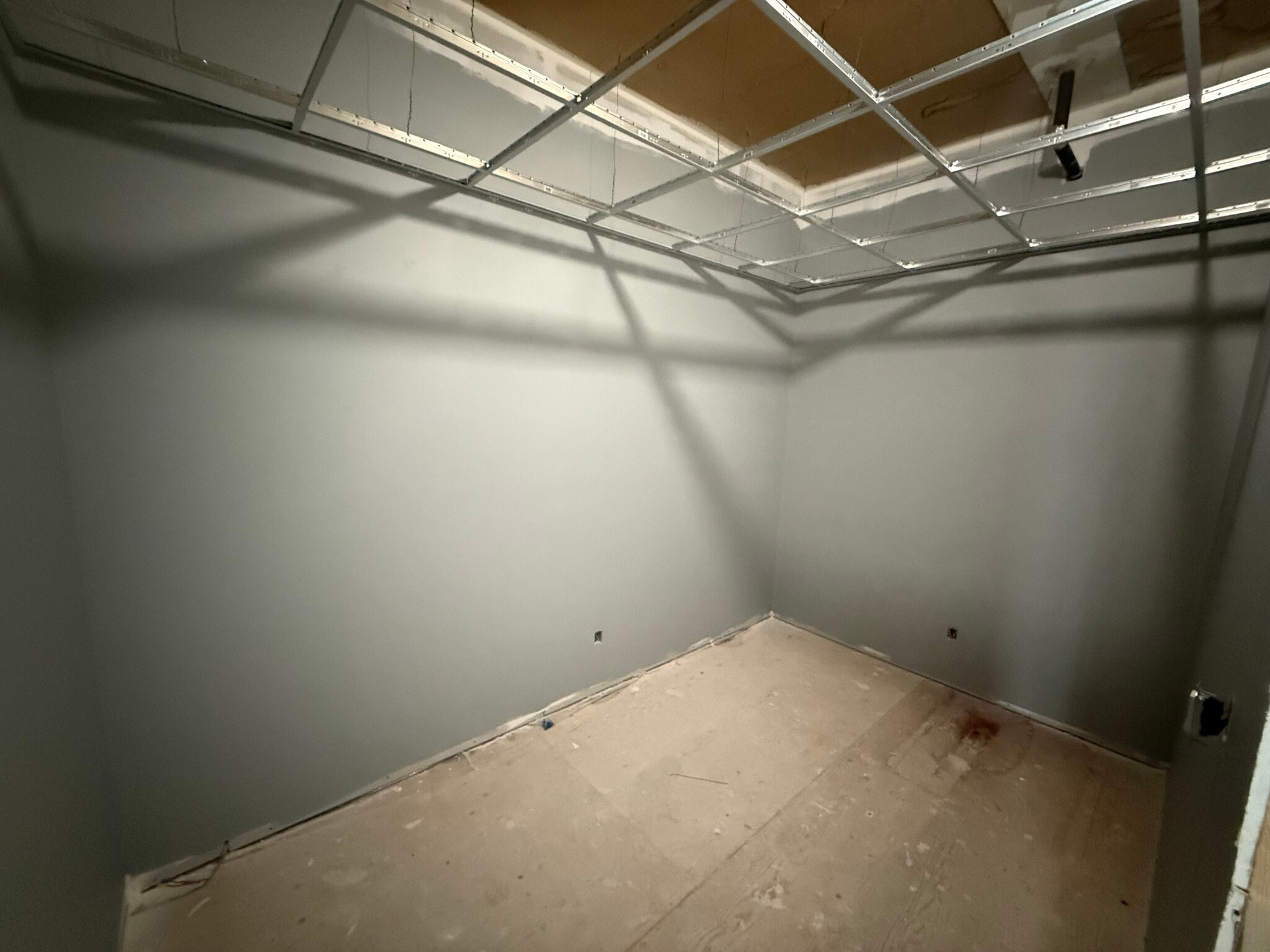 34-36 King St E, Omemee, ON à louer Photo intérieure– Image 1 sur 12