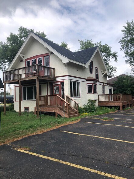 6368 Elm St, North Branch, MN à vendre - Photo de l’immeuble – Image 2 sur 56