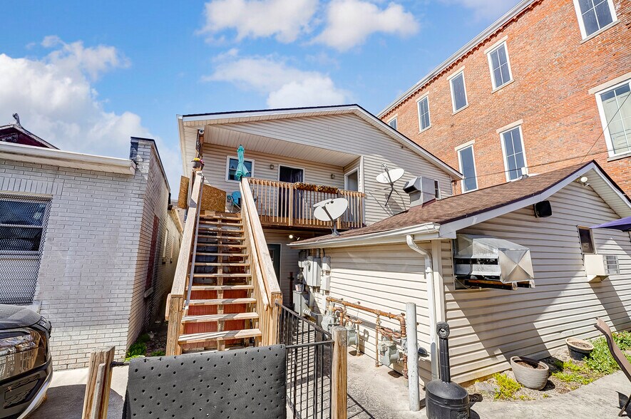 13 W Main St, Spring Valley, OH à vendre - Photo de l’immeuble – Image 3 sur 92