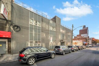 Plus de détails pour 133-50 41st Ave, Flushing, NY - Bureau/Médical à louer